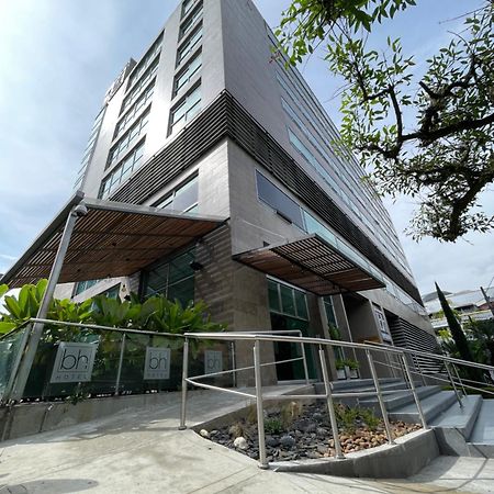מדיין Hotel Bh El Poblado מראה חיצוני תמונה