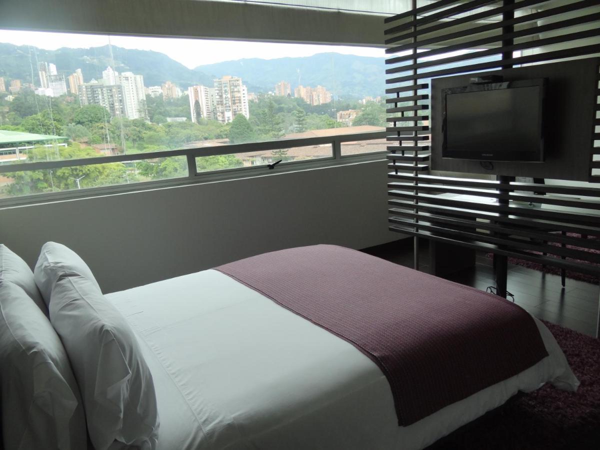 מדיין Hotel Bh El Poblado מראה חיצוני תמונה