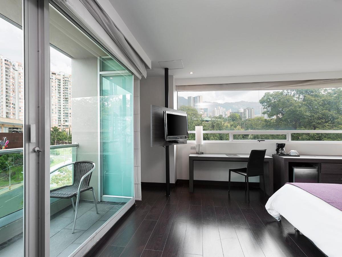 מדיין Hotel Bh El Poblado מראה חיצוני תמונה