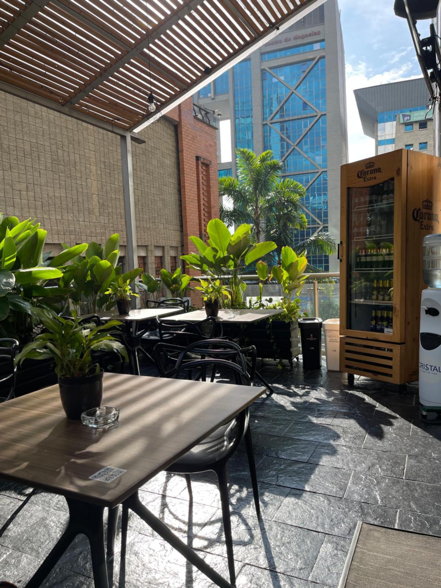 מדיין Hotel Bh El Poblado מראה חיצוני תמונה