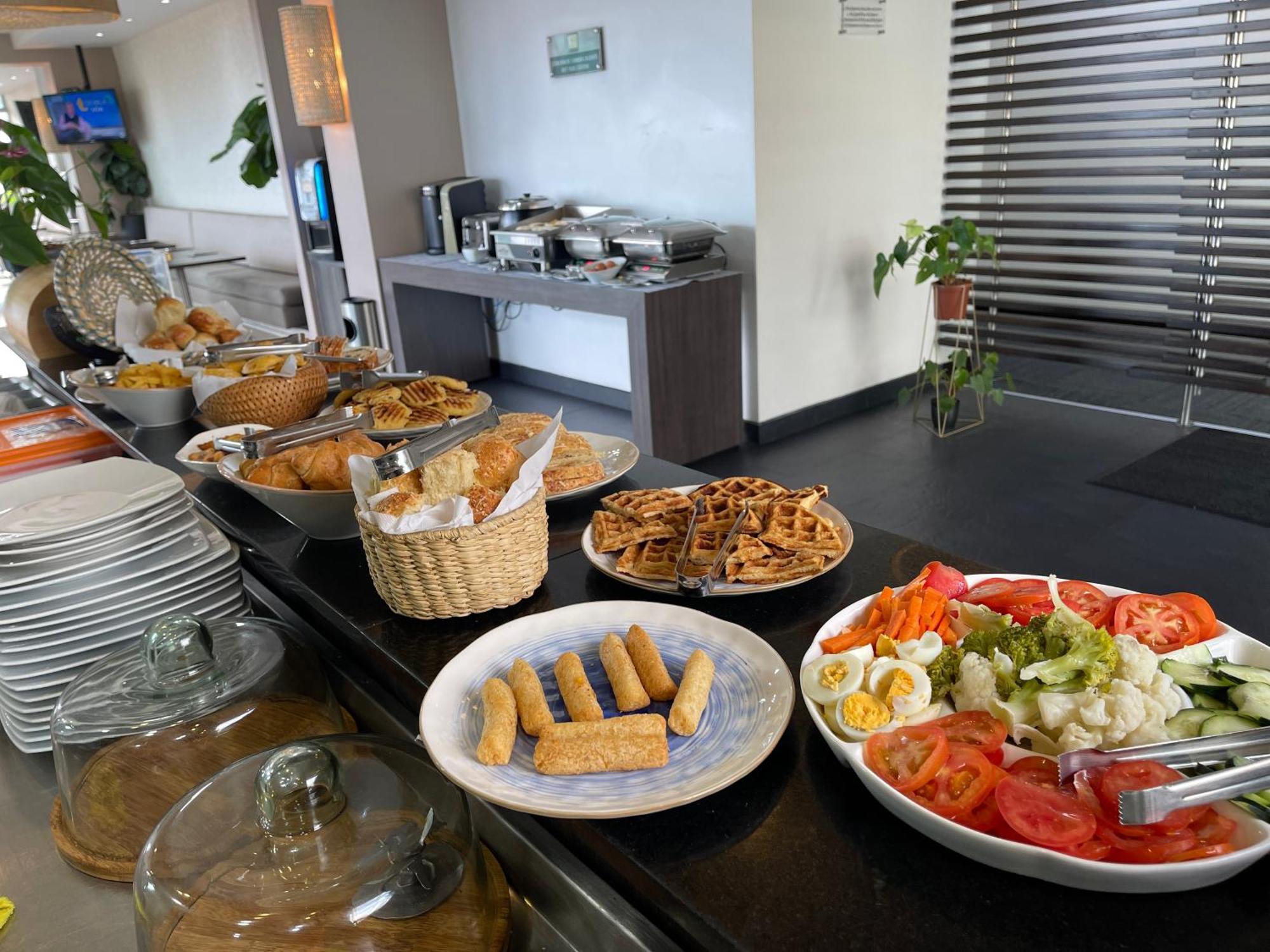 מדיין Hotel Bh El Poblado מראה חיצוני תמונה