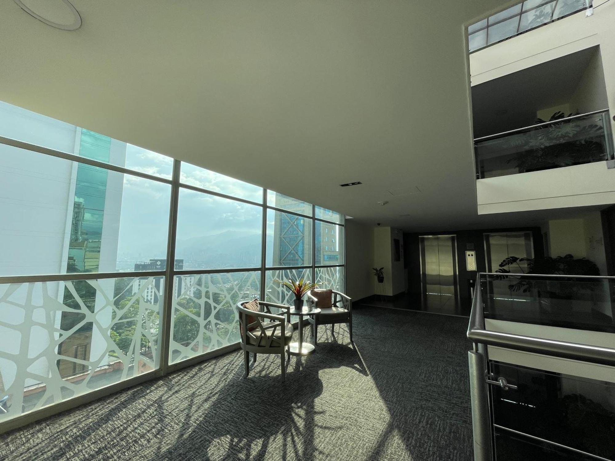 מדיין Hotel Bh El Poblado מראה חיצוני תמונה