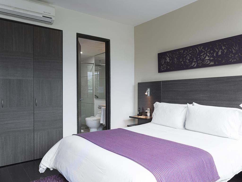 מדיין Hotel Bh El Poblado מראה חיצוני תמונה